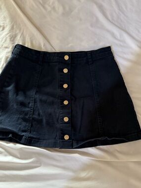 Forever 21 navy denim button down skirt